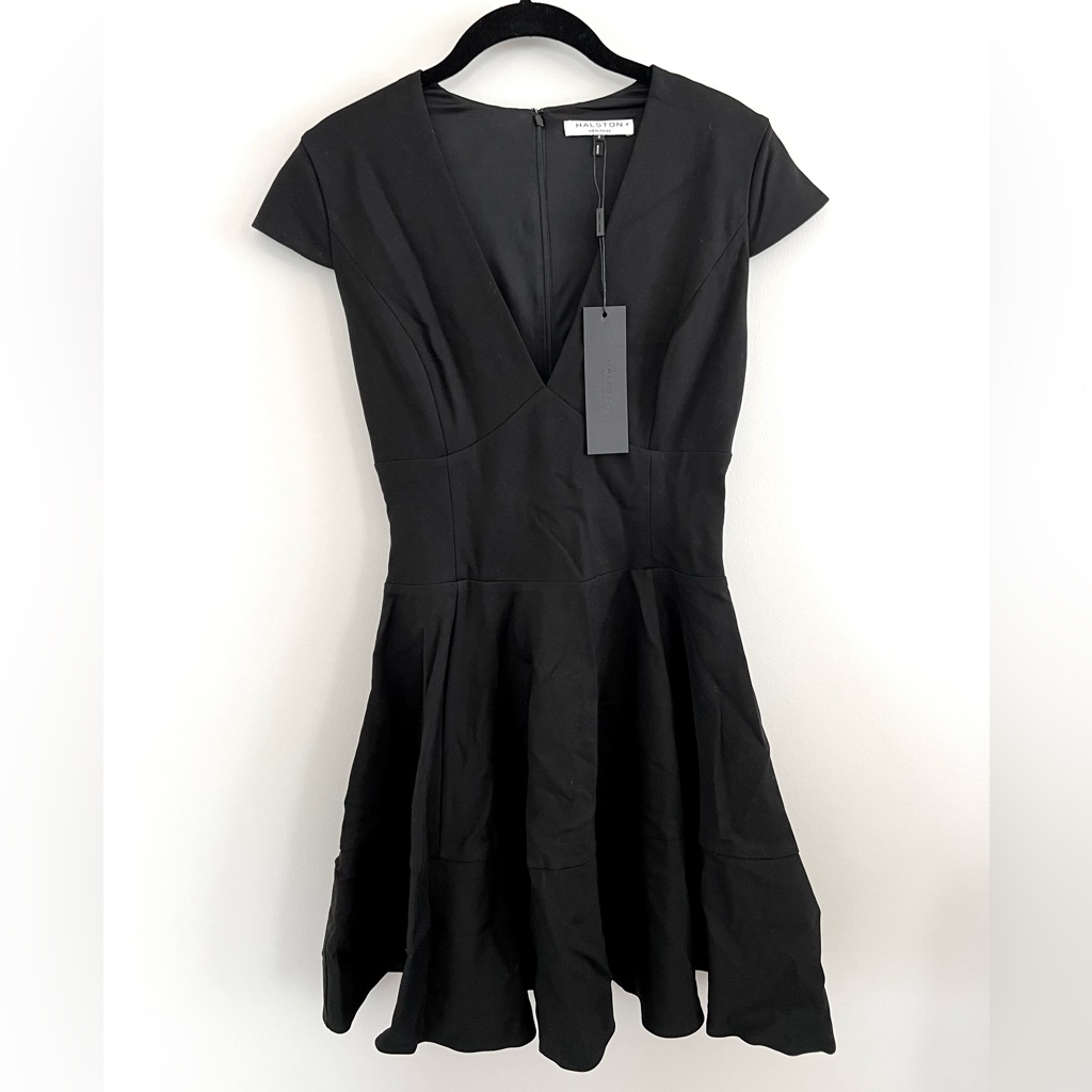 New Halston Heritage Black V-Neck Cap Sleeve Fit & Flare Mini Dress Size 2